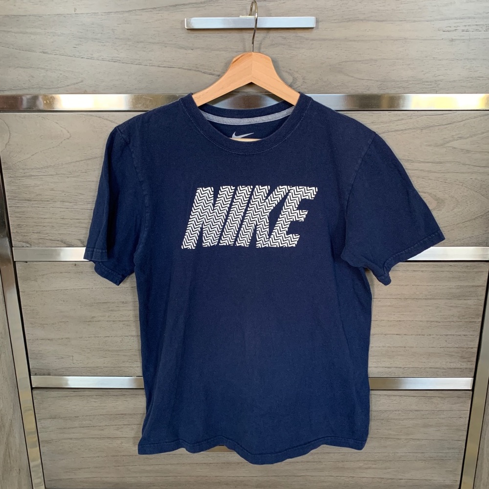 Vintage NIKE T